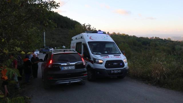 Sakarya’da traktör devrildi: Römorktaki 13 kişi yaralandı