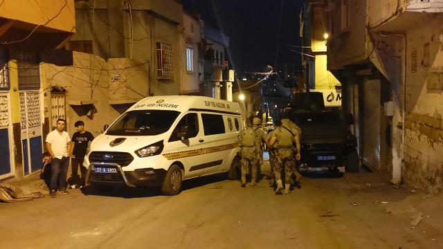 Gaziantep’te iki aile arasında silahlı kavga: 15 yaralı