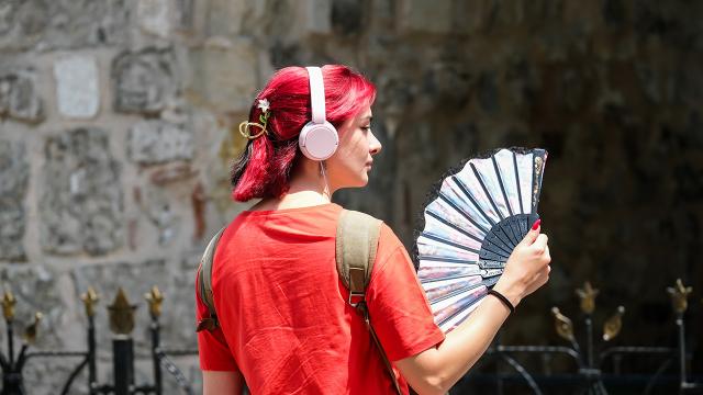 Ülke genelinde sıcaklıklar mevsim normallerinin üzerine çıkacak
