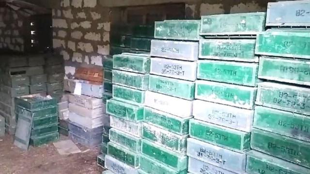 Azerbaycan’ın kontrolüne geçen köyde, Ermeni güçlere ait mühimmat deposu bulundu