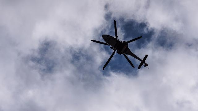 Yunanistan’da sivil bir helikopter düştü