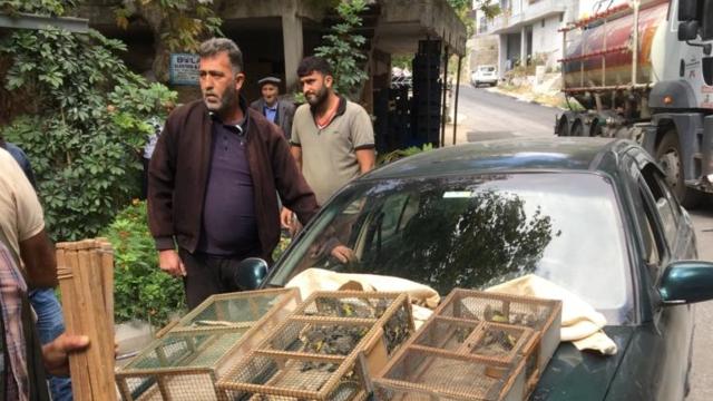 Saka kuşu avlayan 2 kişiye 73 bin lira ceza