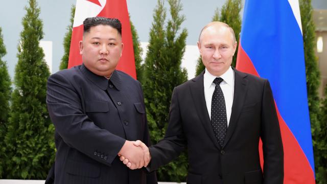 ABD, Putin’in Kim’le görüşmesini “yardım dilenmek” şeklinde yorumladı