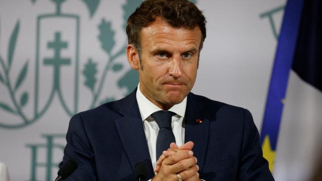 Macron, İngiltere Kralı Charles’ın Fransa ziyaretinin “dostluk” göstergesi olduğunu söyledi