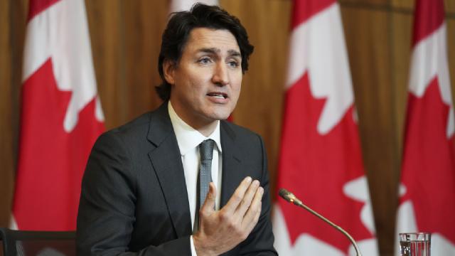Kanada Başbakanı Trudeau’dan marketlere vergi tehdidi