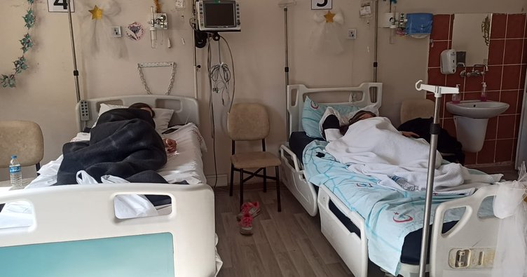 3 öğrenci daha zehirlenerek hastanelik oldu! Ailelerden denetim çağrısı…