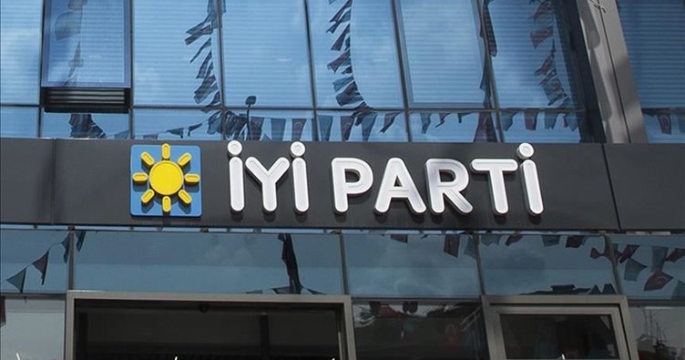 İYİ Parti’de istifa depremi! Burdur’da yöneticiler ve üyelerden oluşan 15 kişi istifa etti
