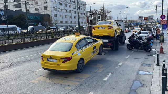 Yolcudan fazla ücret isteyen taksicilere ceza kesildi