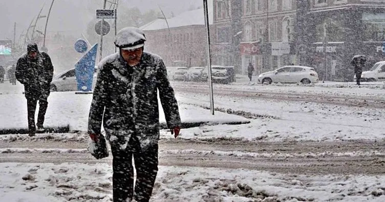 Erzurum’da 3 ilçede eğitime yarın ara verildi