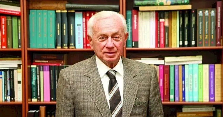 Devlet Sanatçısı Nevzat Atlığ hayatını kaybetti