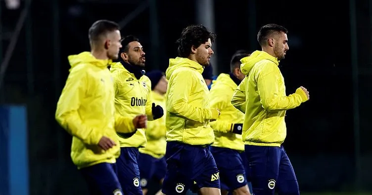 Fenerbahçe, Beşiktaş maçının hazırlıklarını tamamladı